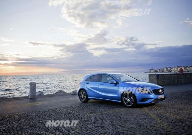 Il Mercedes-Benz A Tour porta a Riccione Giuliano Palma