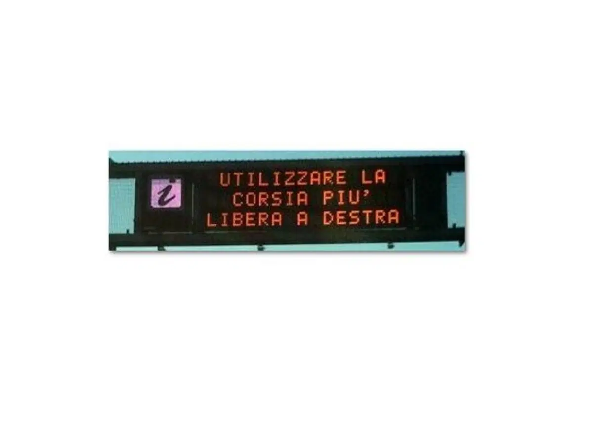 Pannelli luminosi a messaggio variabile in autostrada: sono davvero utili? (5)