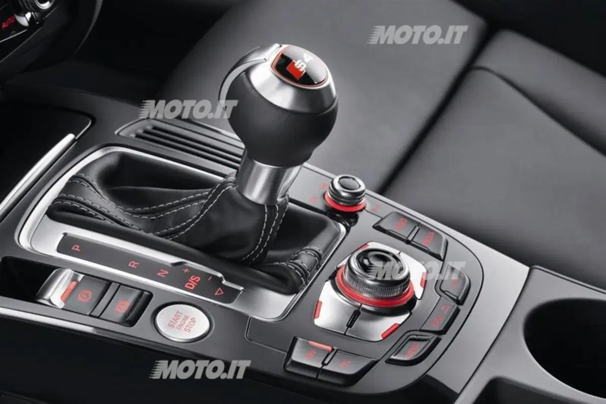 Audi: il cambio S tronic anche sul 2.0 litri TDI da 177 CV (6)