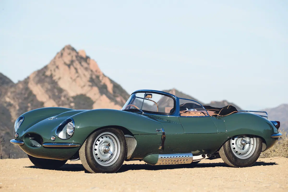 Jaguar XKSS, l'iconica auto del '57 rivive in nove nuovi esemplari (5)