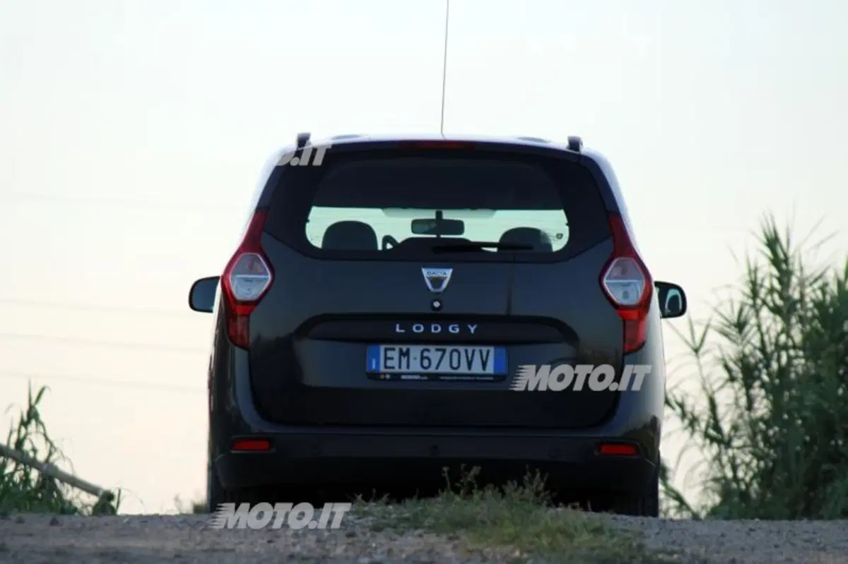 Dacia Lodgy (14)