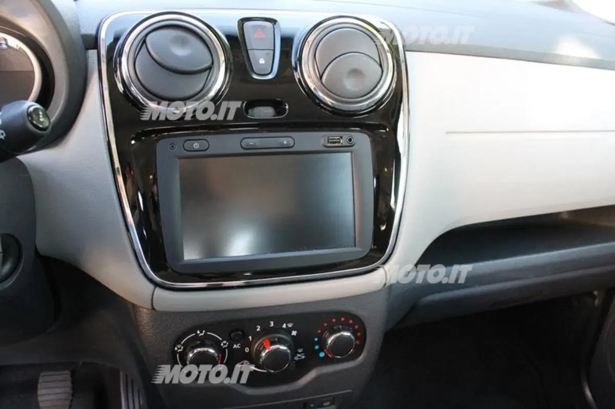 Dacia Lodgy (24)