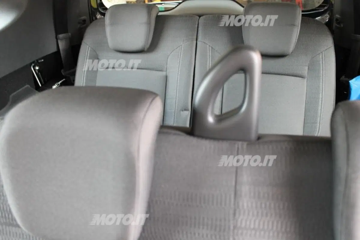Dacia Lodgy (46)