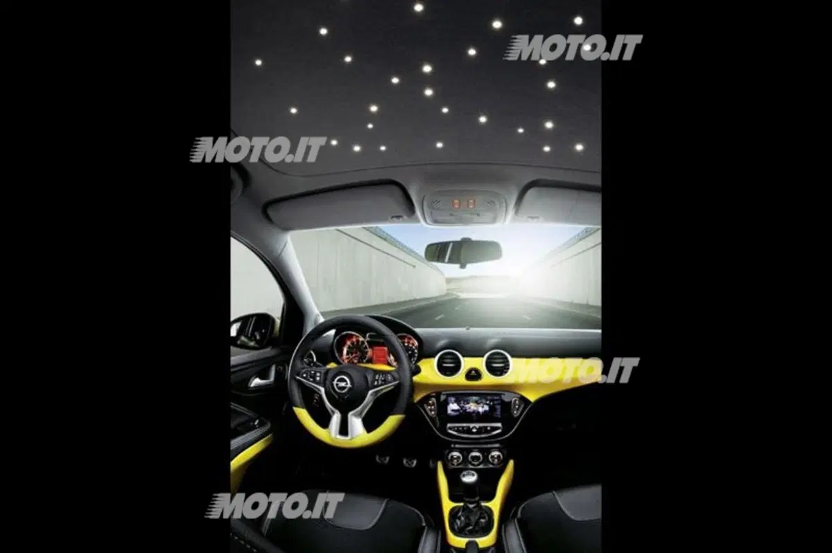 Opel Adam: debutterà in società a Parigi (8)