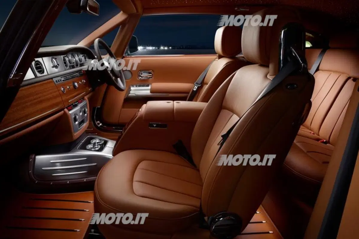 Rolls-Royce Phantom Coupé Aviator Collection (3)