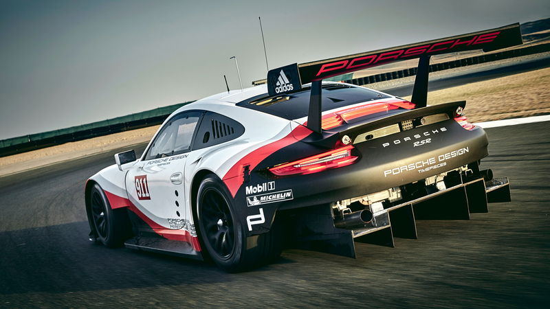 Porsche 911 RSR al Salone di Los Angeles 2016 [Video]