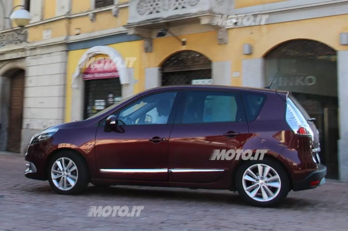 Renault Scénic X-Mod (5)
