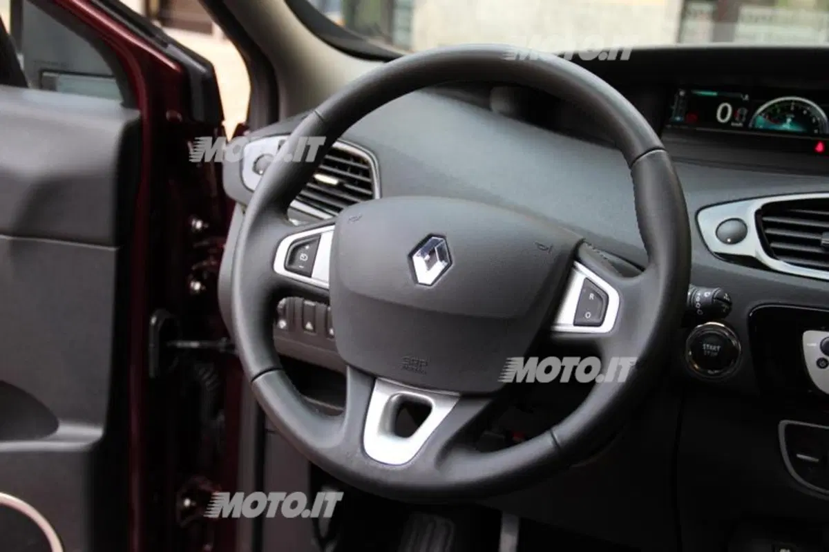 Renault Scénic X-Mod (37)