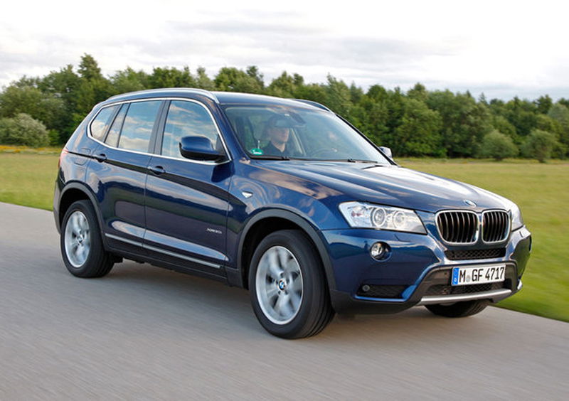 BMW X3 sDrive18d: nuova motorizzazione entry-level