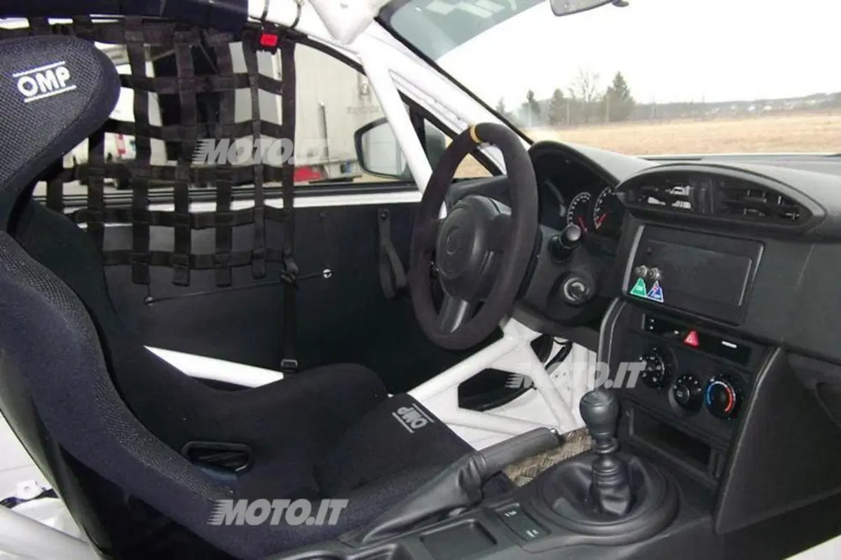 TMG GT86 CS-V3: la sportiva giapponese da competizione (2)