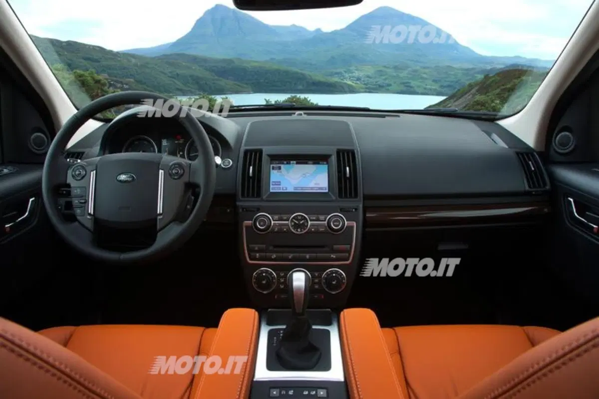 Land Rover Freelander 2 M.Y. 2013 (15)