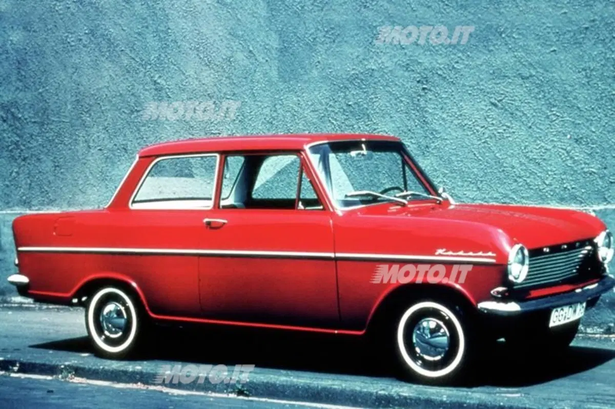 Opel: 50 anni di berline a tre volumi (4)
