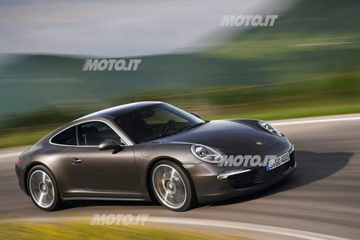 Porsche 911 Carrera 4 e Carrera 4S (4)