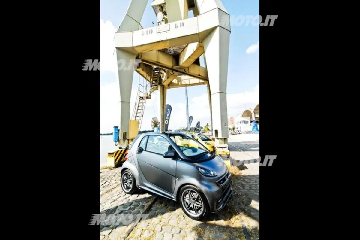 Record ad Anversa: la smart parade più lunga del mondo (4)