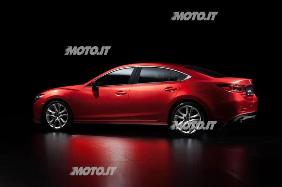 Nuova Mazda6: foto e informazioni ufficiali (11)