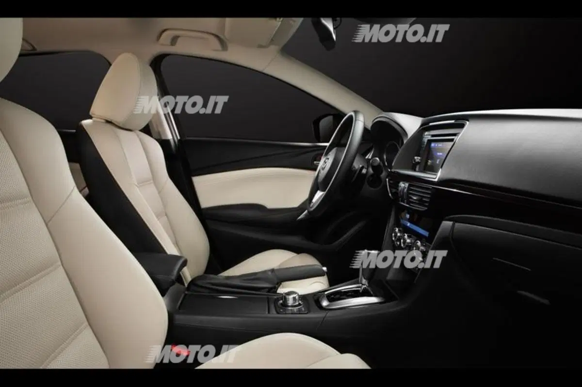 Nuova Mazda6: foto e informazioni ufficiali (24)
