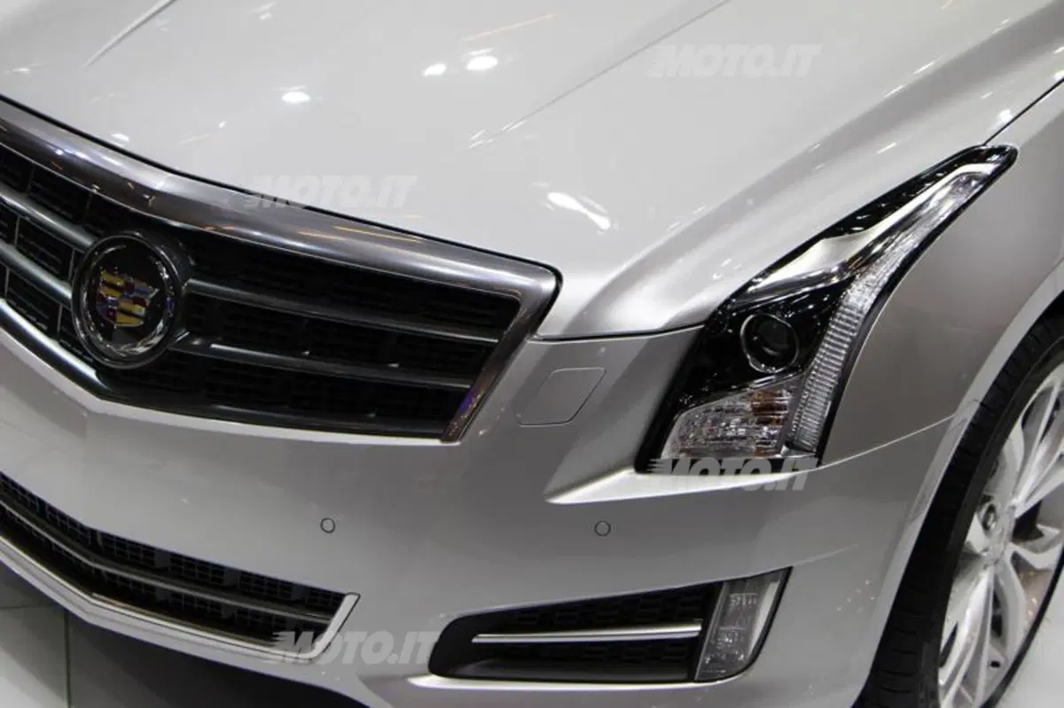 Cadillac al Salone di Parigi 2012 (14)