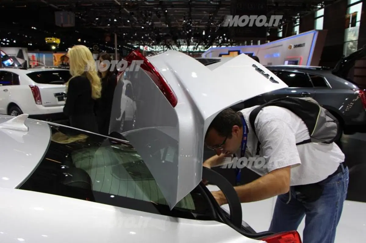 Cadillac al Salone di Parigi 2012 (24)
