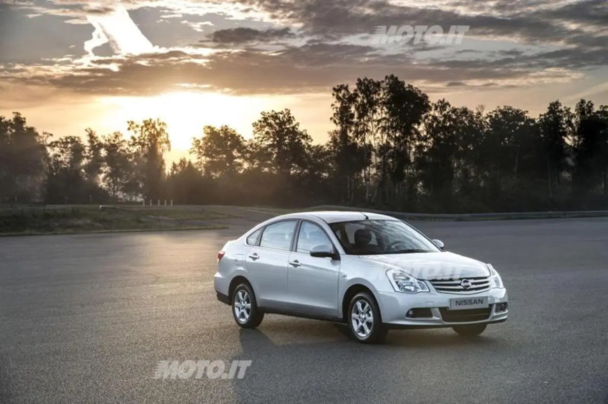 Nuova Nissan Almera: svelata a Mosca (9)