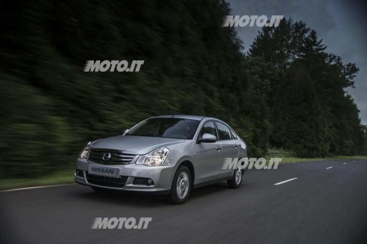 Nuova Nissan Almera: svelata a Mosca (13)