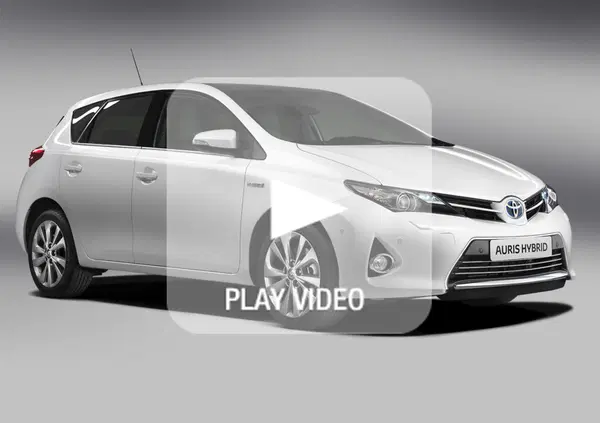 Toyota Auris Hybrid: si mostra in un video