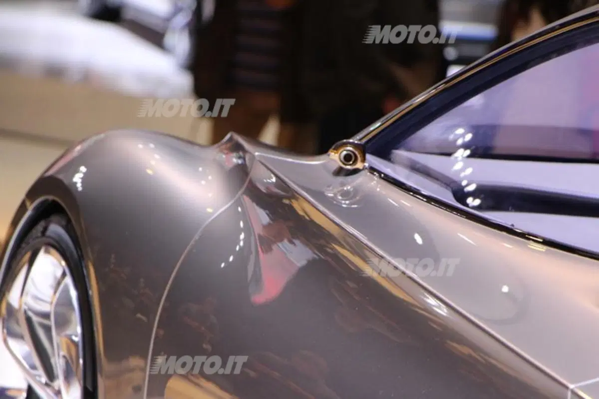 Infiniti al Salone di Parigi 2012 (20)