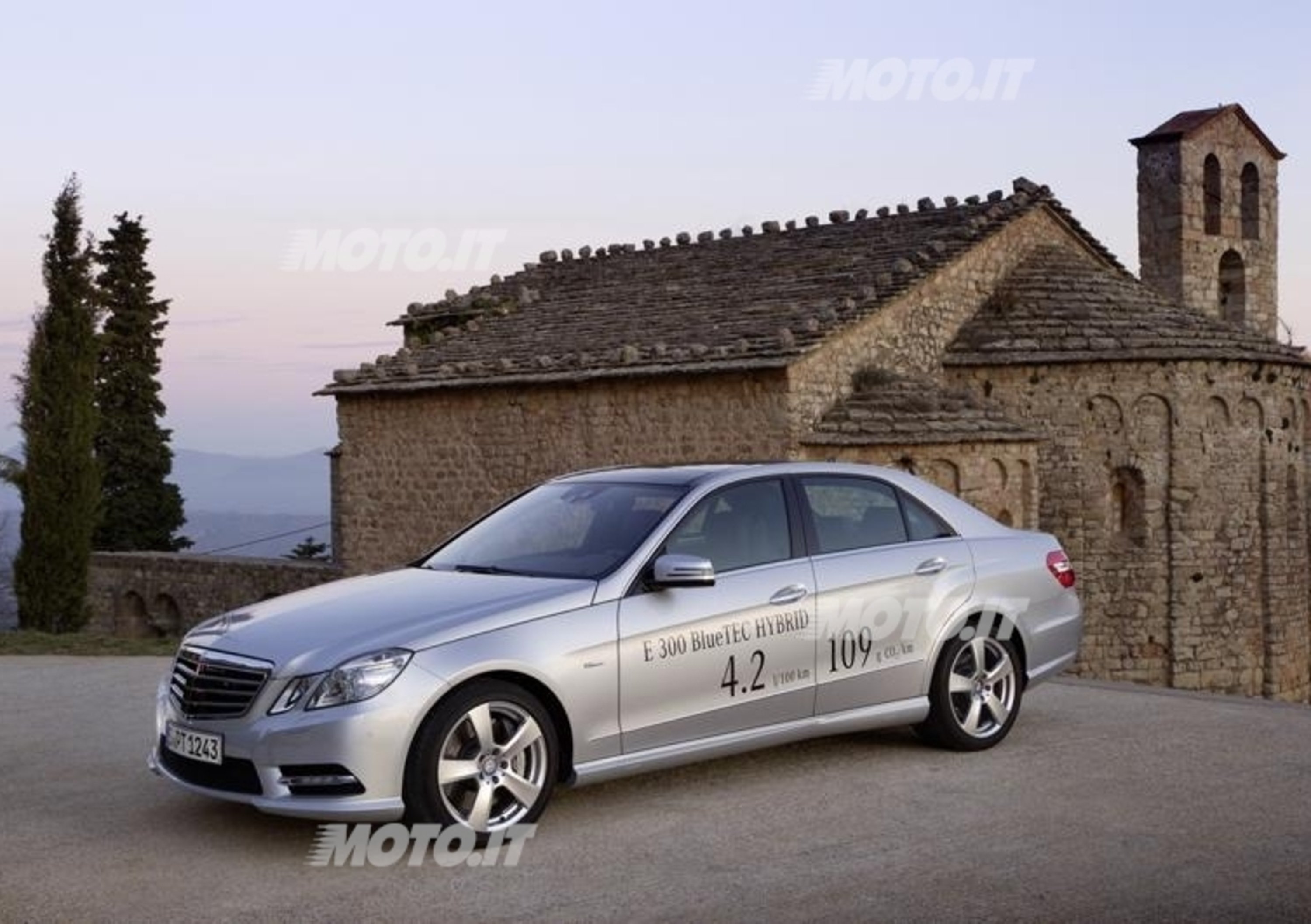 Mercedes-Benz Classe E BlueTEC HYBRID: ottiene la classe energetica A+