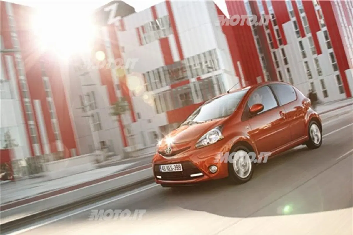 Toyota Aygo Connect: listino prezzi