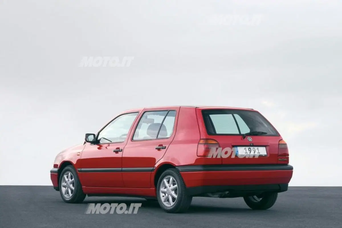 Volkswagen Golf: festeggia 40 anni la best seller di Wolfsburg (7)
