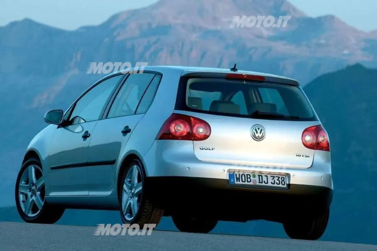 Volkswagen Golf: festeggia 40 anni la best seller di Wolfsburg (14)