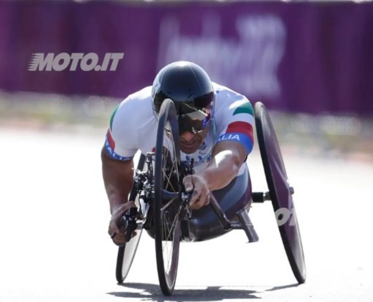 Alex Zanardi medaglia d'oro Handbike alle Paralimpiadi 2012 (5)