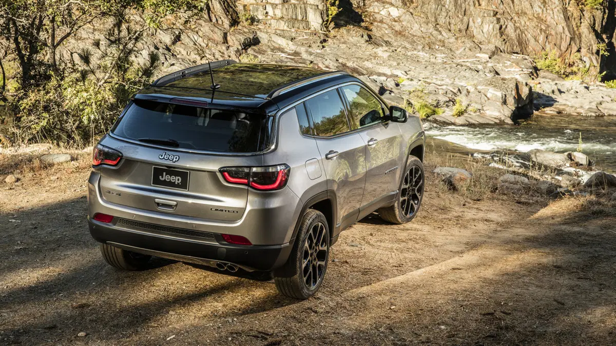 Nuova Jeep Compass svelata a Los Angeles [Video] (5)
