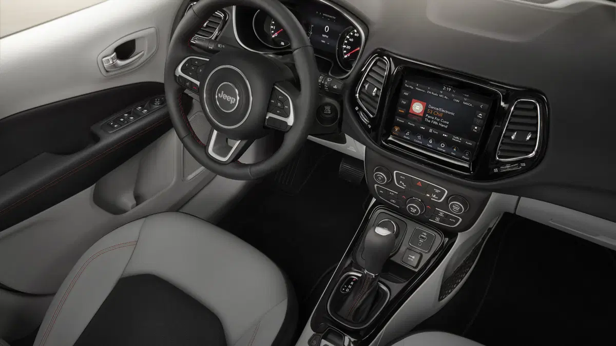 Nuova Jeep Compass svelata a Los Angeles [Video] (6)