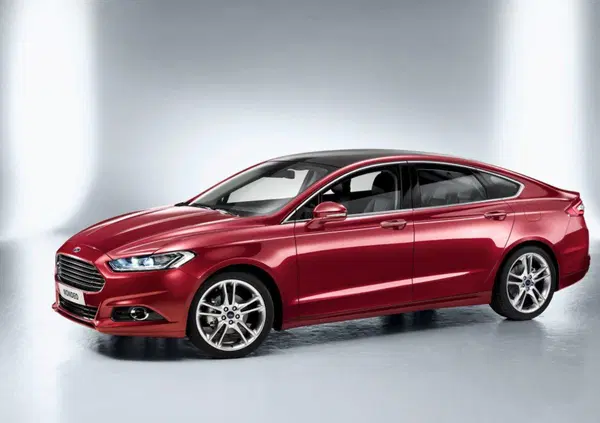 Nuova Ford Mondeo: in gamma anche il 1.0 EcoBoost
