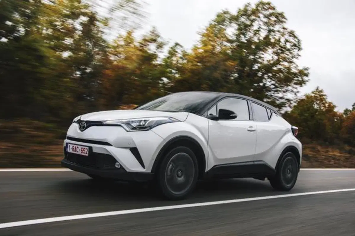Toyota C-HR [Video primo test] (9)