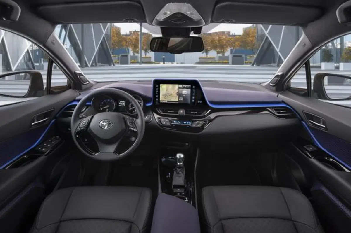 Toyota C-HR [Video primo test] (11)