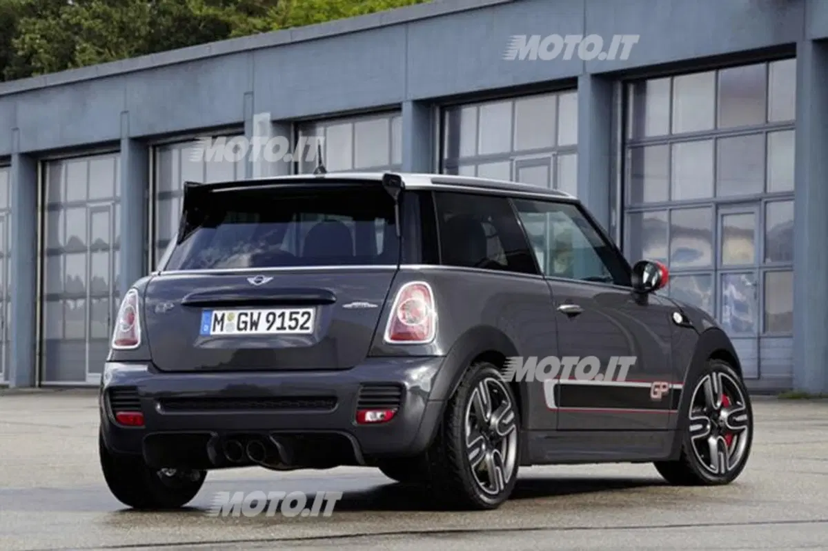 Mini John Cooper Works GP: i dati ufficiali (10)