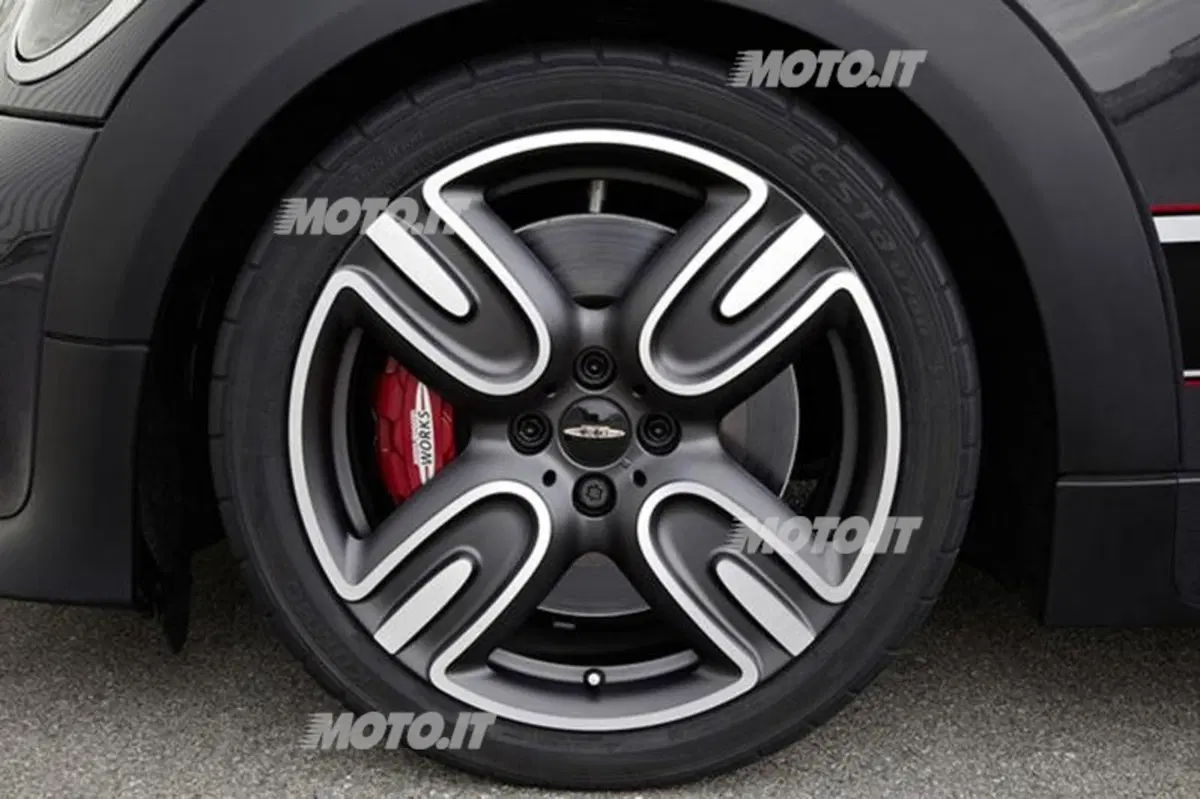 Mini John Cooper Works GP: i dati ufficiali (18)