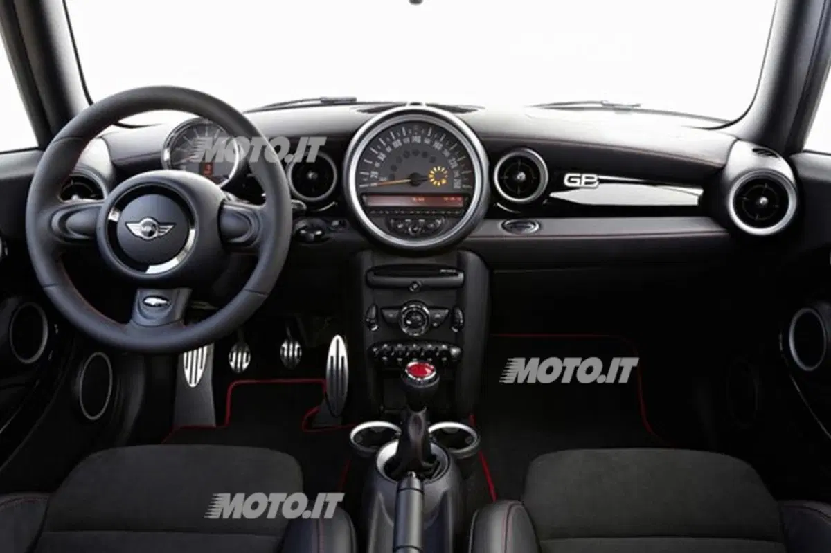 Mini John Cooper Works GP: i dati ufficiali (19)