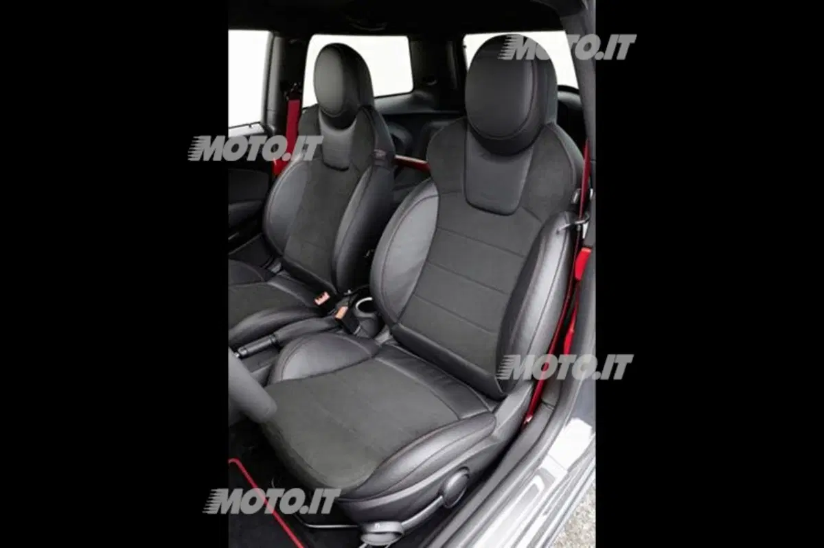 Mini John Cooper Works GP: i dati ufficiali (22)