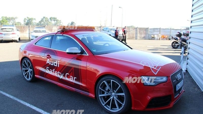 Audi RS5: la Safety car della 24 Heurs Moto a Le Mans