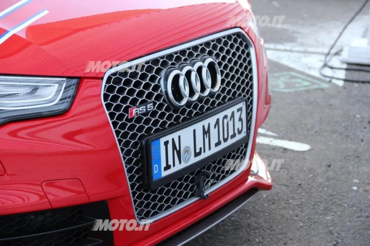Audi RS5: la Safety car della 24 Heurs Moto a Le Mans (7)
