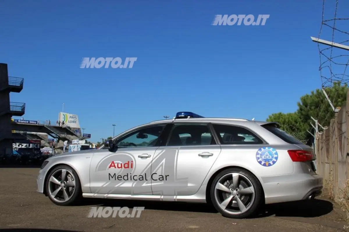 Audi RS5: la Safety car della 24 Heurs Moto a Le Mans (18)