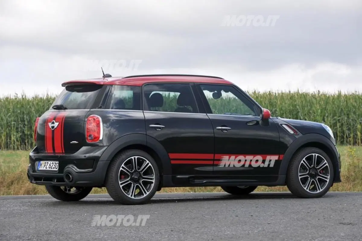 Mini Countryman John Cooper Works: listino prezzi (12)