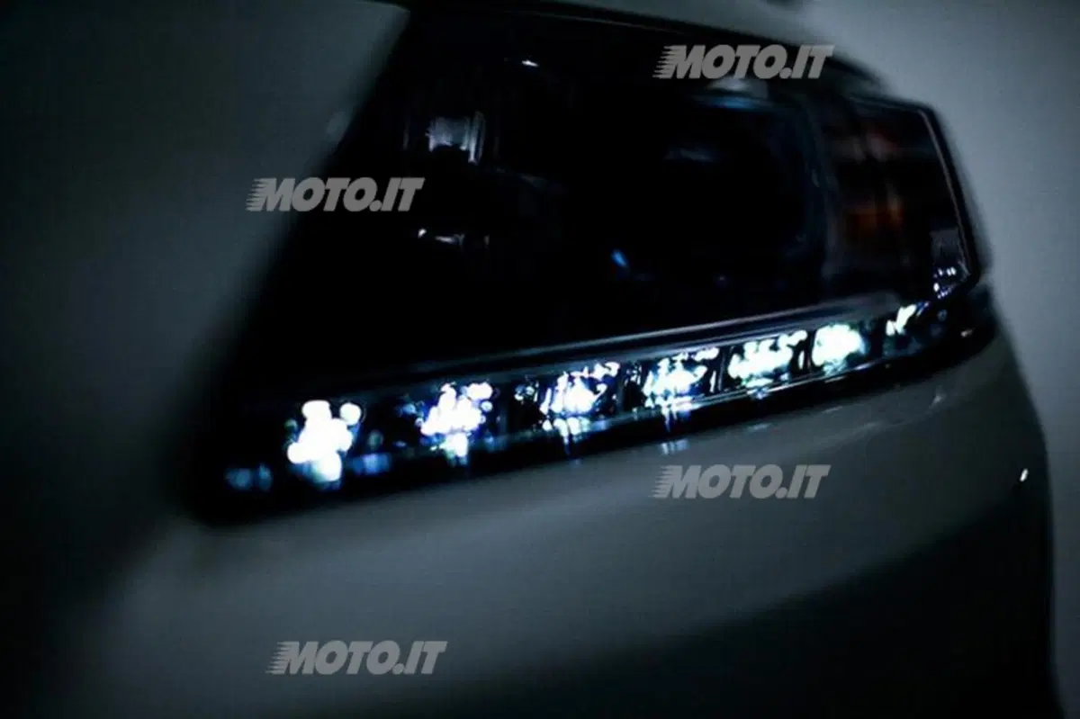 Honda CR-Z: primi teaser del restyling