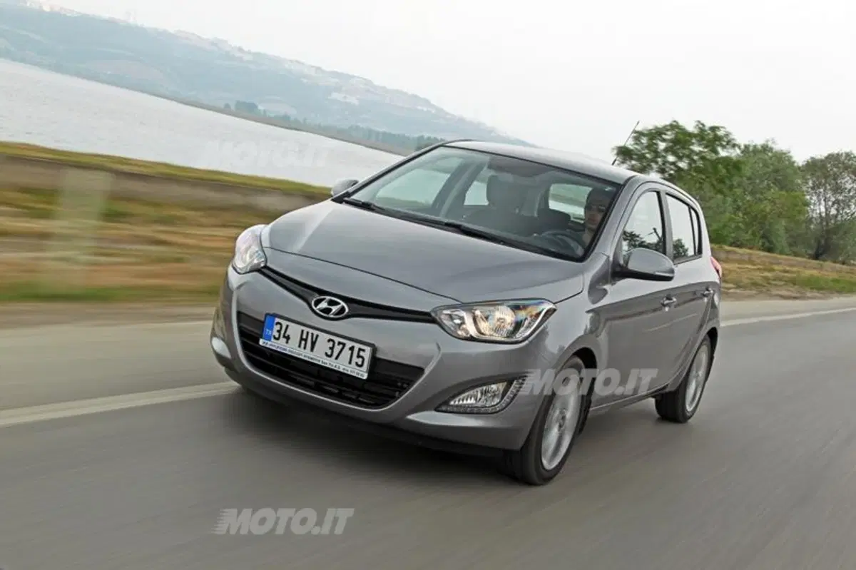 Hyundai i20 Blue Drive GPL (2)