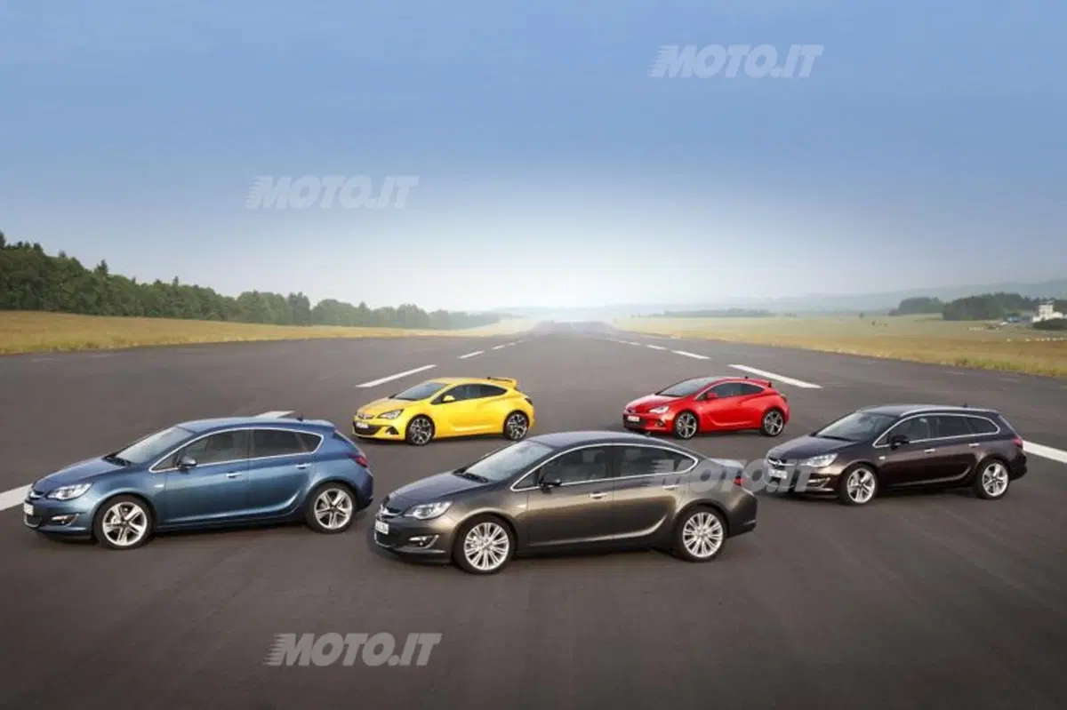 Opel Astra BiTurbo (27)
