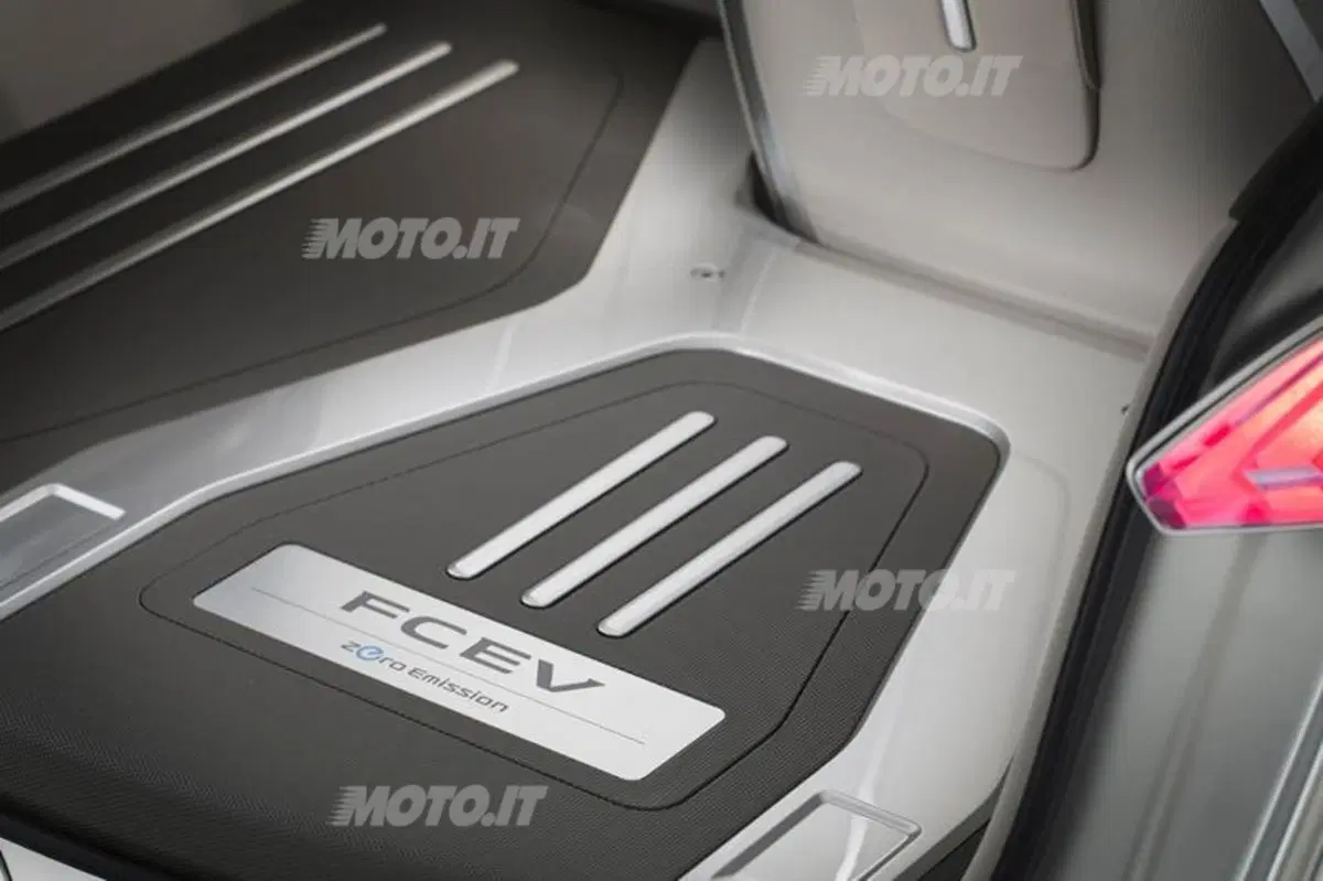 Nissan TeRRA Concept (7)