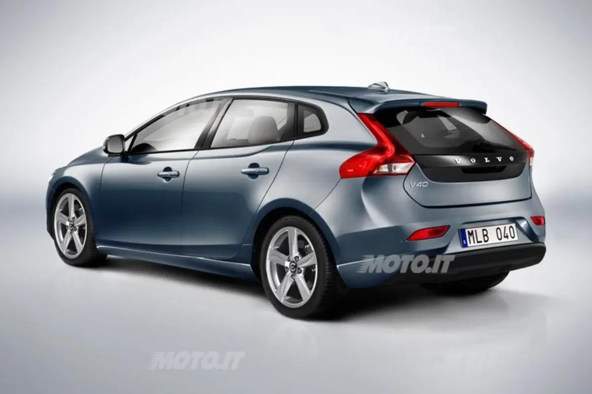 Volvo V40 Nova Edition e Nova Edition Plus: i prezzi (2)