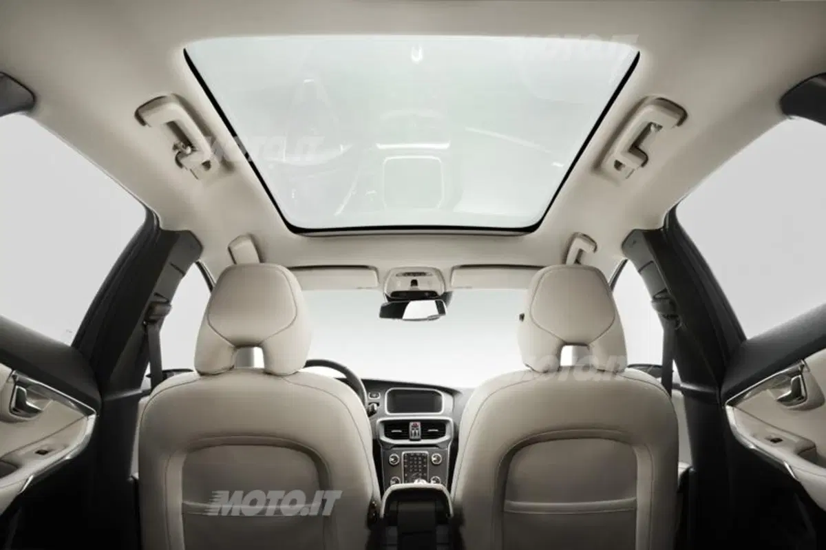 Volvo V40 (19)